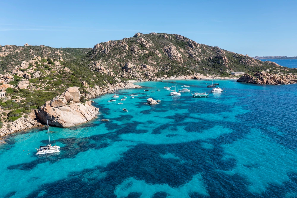 Maddalena E Arcipelago: Spiagge, Cose Da Vedere E Guida Per Visitare L'Arcipelago Della Maddalen Maddalena E Arcipelago: Spiagge, Cose Da Vedere E Guida Per Visitare L'Arcipelago Della Maddalen